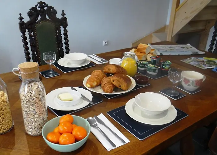 La Petite Houssaye Couette-café 3*